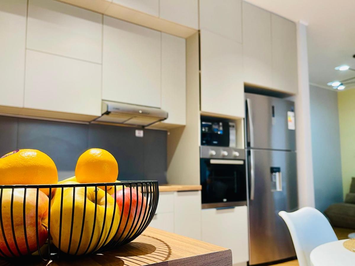 Уютная Стильная Квартира Возле Центрального Парка Горького! Apartment อัลมาตี ภายนอก รูปภาพ