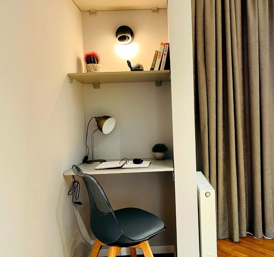 Уютная Стильная Квартира Возле Центрального Парка Горького! Apartment อัลมาตี ภายนอก รูปภาพ